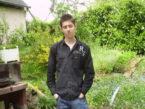 fatal bazooka c est une pute nourrice salope fatal bazooka c est une pute nourrice salope